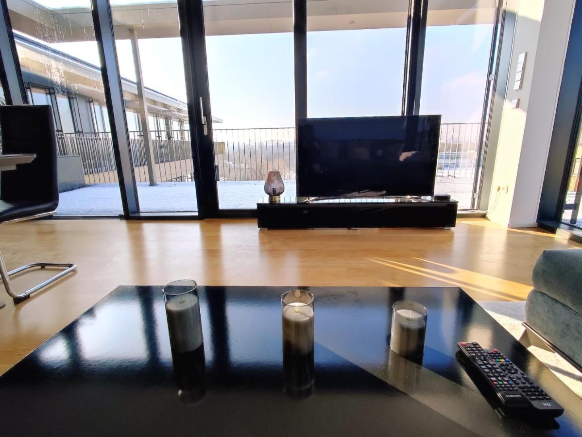 Panorama Apartment Vienna - Free Parking, Sauna & Fitness Buitenkant foto
