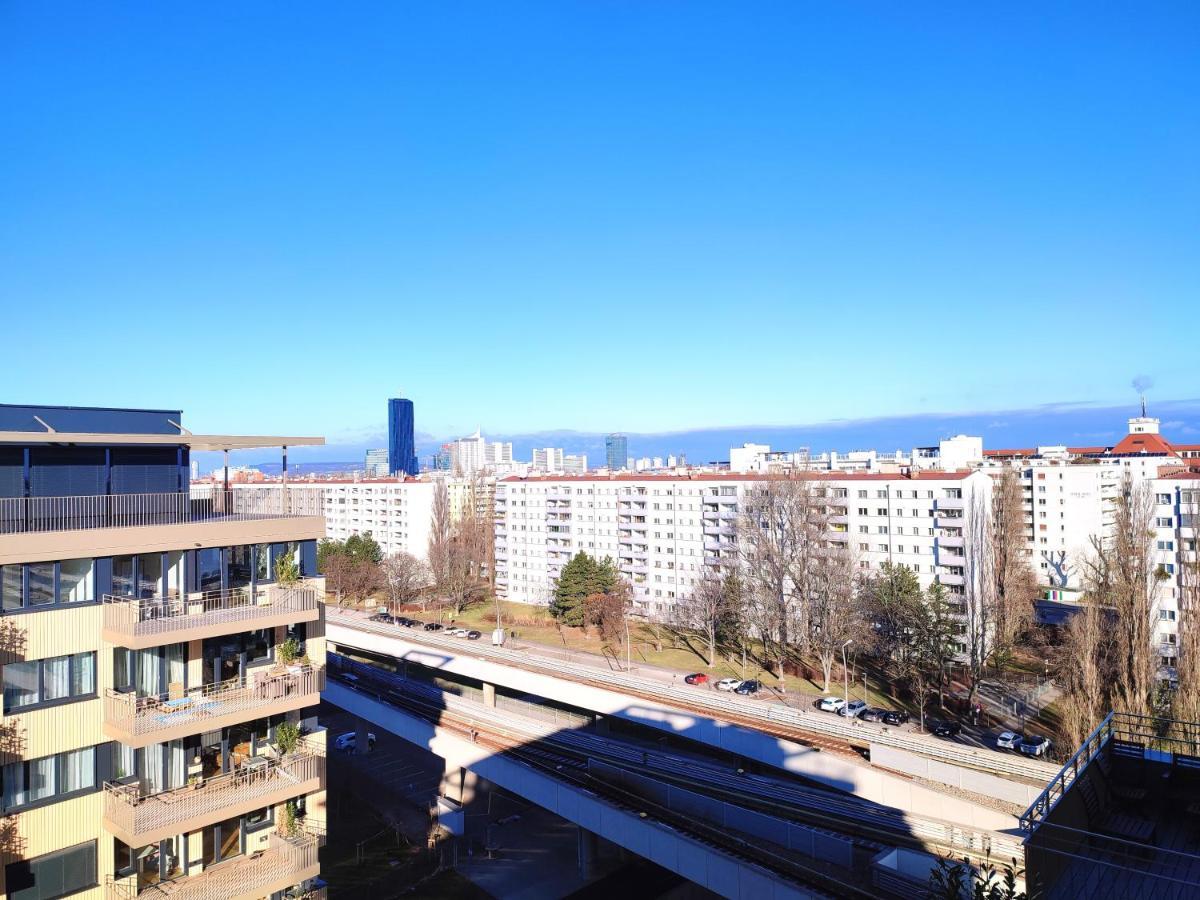 Panorama Apartment Vienna - Free Parking, Sauna & Fitness Buitenkant foto