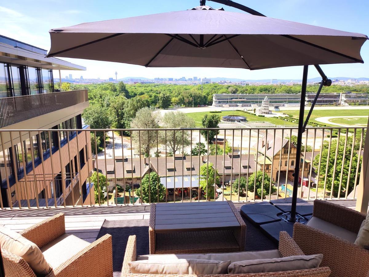 Panorama Apartment Vienna - Free Parking, Sauna & Fitness Buitenkant foto